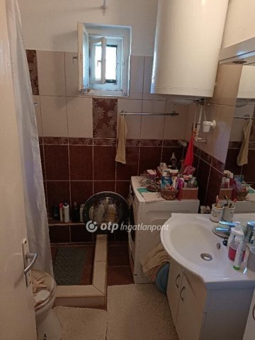 Eladó családi ház, Derecskén 39 M Ft, 2+2 szobás