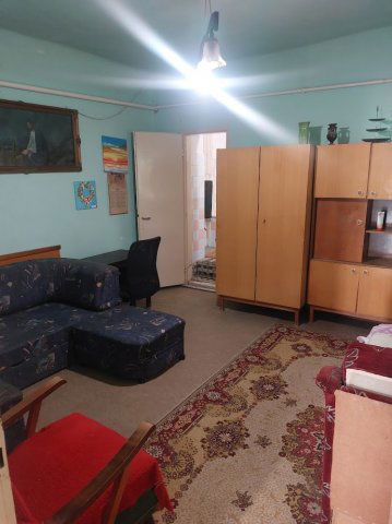 Eladó családi ház, Kurdon 6.4 M Ft, 2 szobás
