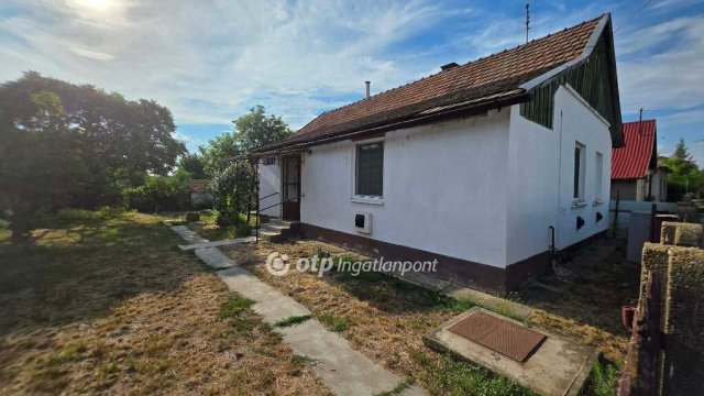 Eladó családi ház, Nádudvaron 14.5 M Ft, 2 szobás
