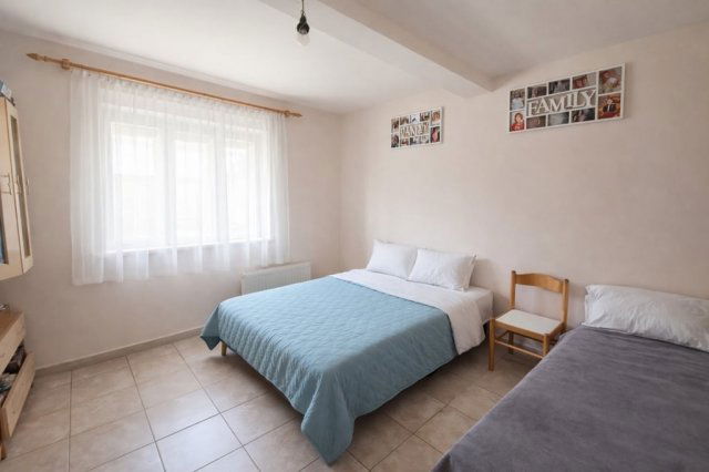 Eladó családi ház, Derecskén 29.9 M Ft, 3 szobás