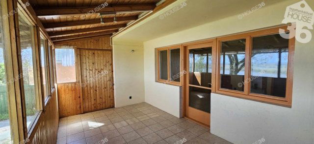 Eladó családi ház, Kulcson 23.4 M Ft, 2 szobás