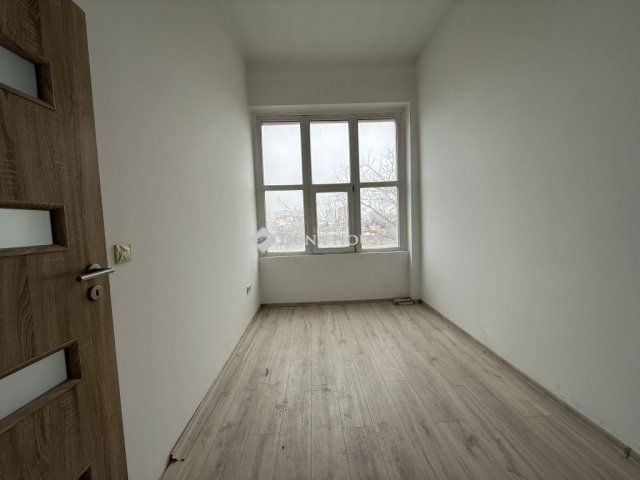 Eladó téglalakás, Budapesten, XXI. kerületben 31 M Ft, 2 szobás