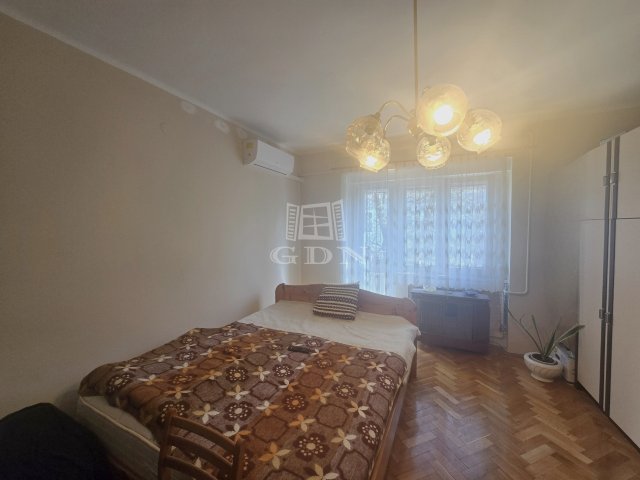 Eladó téglalakás, Zalaegerszegen 33.4 M Ft, 2 szobás