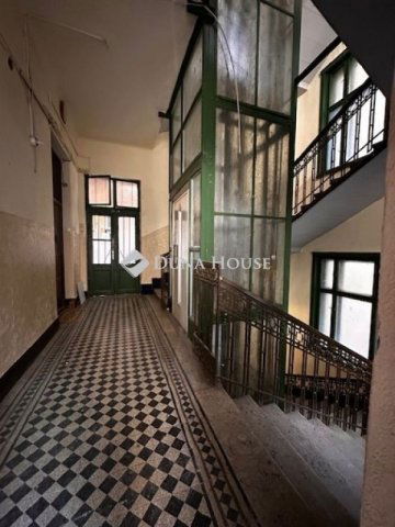 Eladó téglalakás, Budapesten, IX. kerületben 57 M Ft, 1 szobás