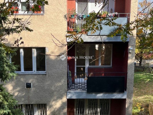 Eladó téglalakás, Budapesten, XII. kerületben 109.99 M Ft