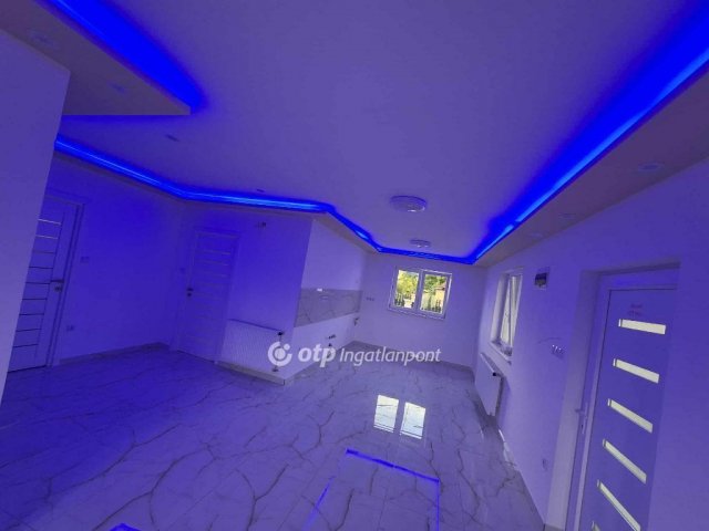 Eladó családi ház, Tápiószelén 44.9 M Ft, 3 szobás