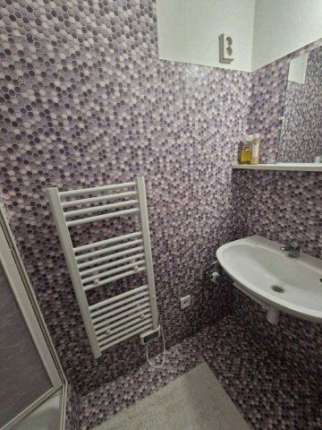 Eladó családi ház, Pilisszentkereszten 149.9 M Ft, 7 szobás