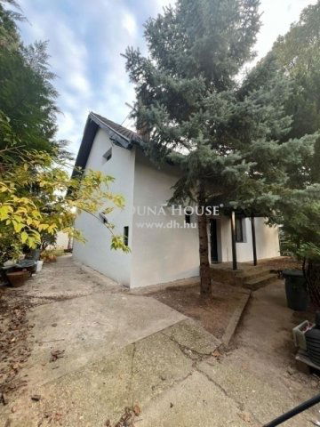 Eladó családi ház, Érden 139 M Ft, 1 szobás