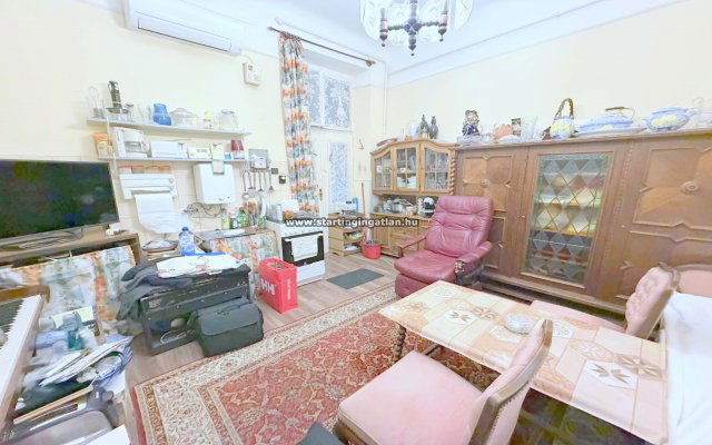 Eladó téglalakás, Budapesten, VIII. kerületben, Vas utcában