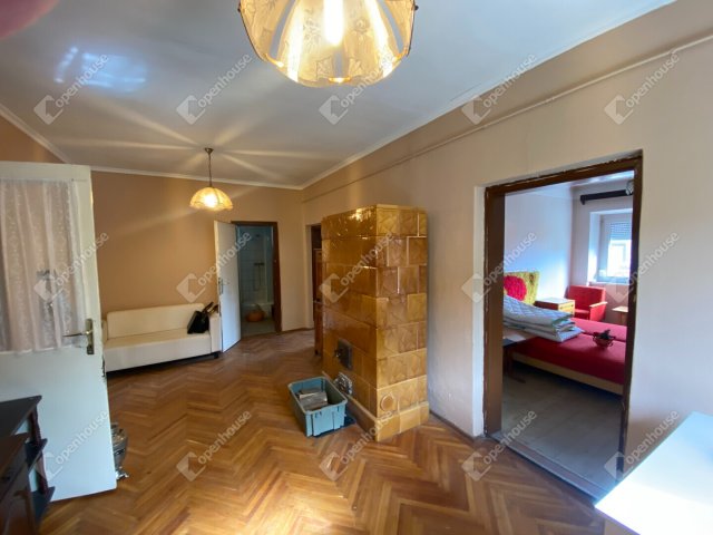 Eladó családi ház, Barbacson 32 M Ft, 3 szobás