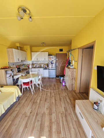 Eladó téglalakás, Pécsett, Fellbach utcában 42.5 M Ft, 2 szobás