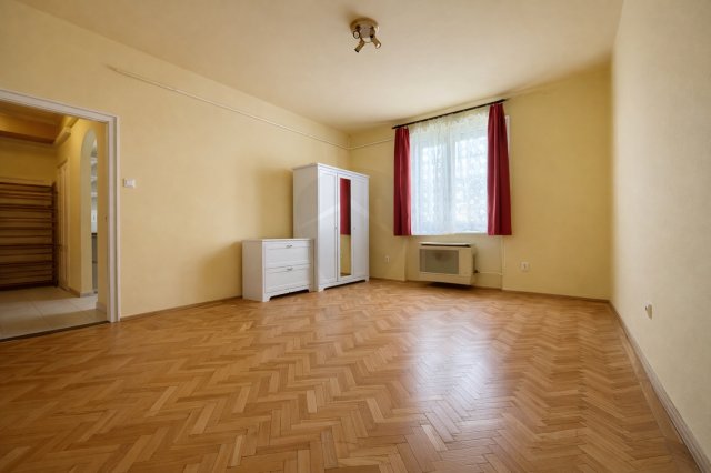 Eladó téglalakás, Budapesten, XIV. kerületben 57 M Ft, 1 szobás