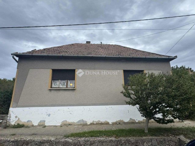 Eladó családi ház, Erdősmecskén 13.9 M Ft, 3 szobás