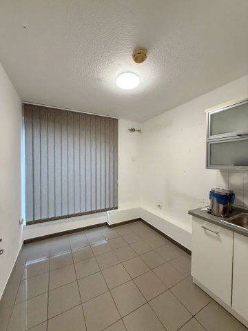 Kiadó üzlethelyiség, Debrecenben 75 E Ft / hó, 1 szobás