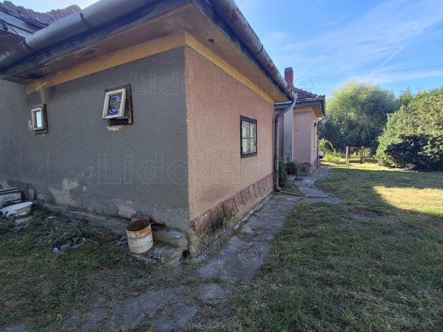 Eladó családi ház, Nagyradán 45 M Ft, 3 szobás