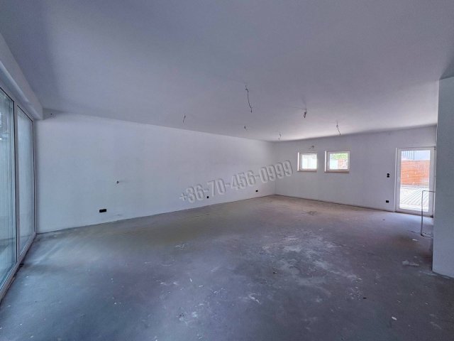 Eladó üzlethelyiség, Budaörsön 186 M Ft / költözzbe.hu