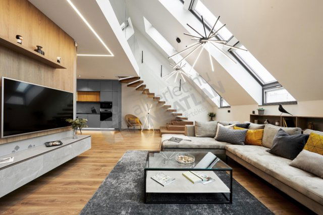 Kiadó téglalakás, albérlet, VI. kerületben, Zichy Jenő utcában