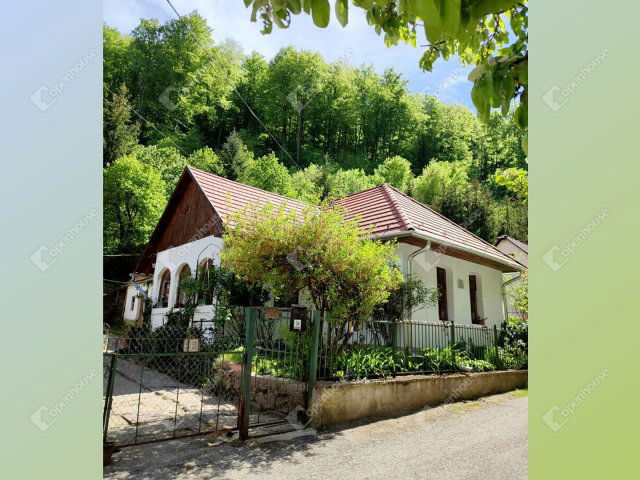 Eladó családi ház, Miskolcon 24.99 M Ft, 2 szobás