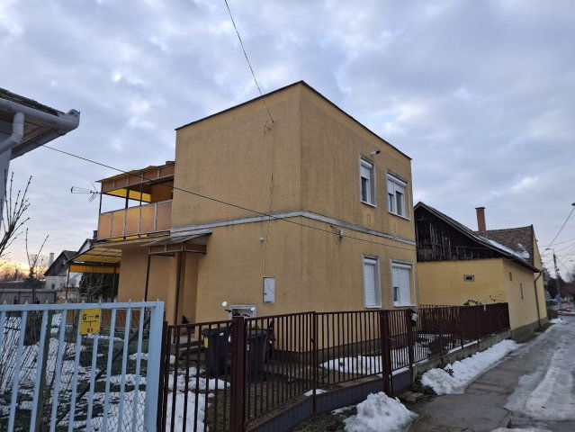 Eladó családi ház, Hajdúszoboszlón 73.9 M Ft, 3 szobás