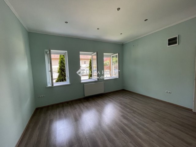 Eladó üzlethelyiség, Budapesten, XVII. kerületben 139 M Ft