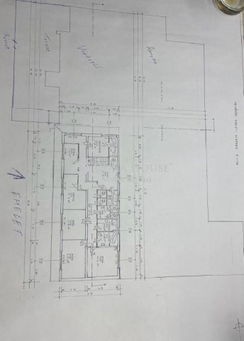 Eladó sorház, Mikepércsen 700 M Ft, 45 szobás