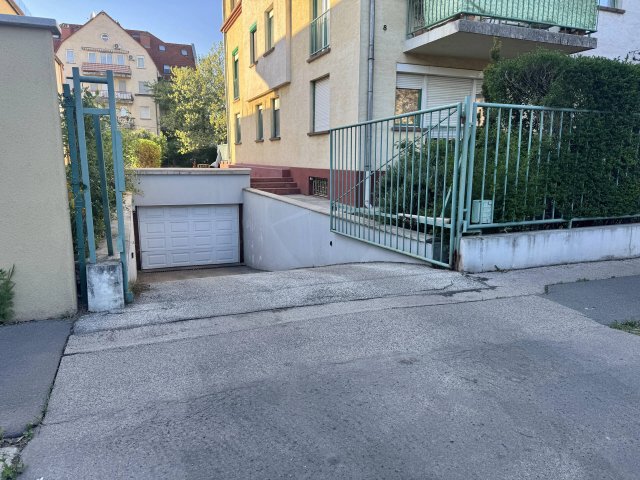 Eladó garázs, Budapesten, XIV. kerületben 8.49 M Ft