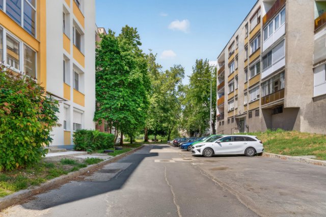 Eladó téglalakás, Tatabányán 34.99 M Ft, 2 szobás