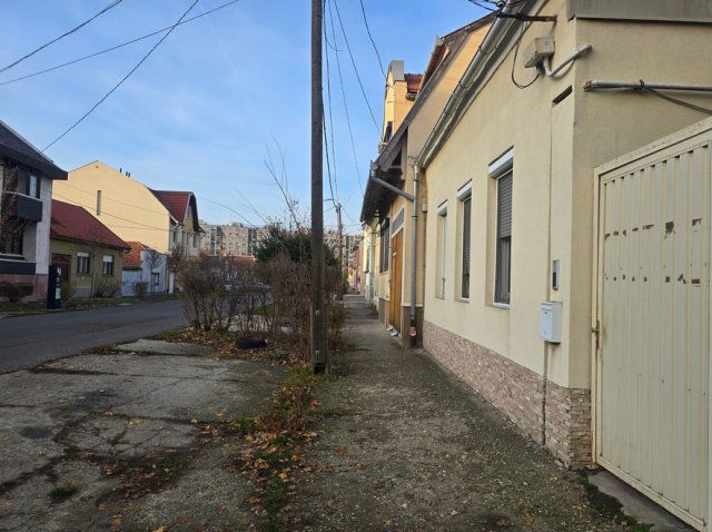 Eladó családi ház, Debrecenben 119.9 M Ft, 4+3 szobás