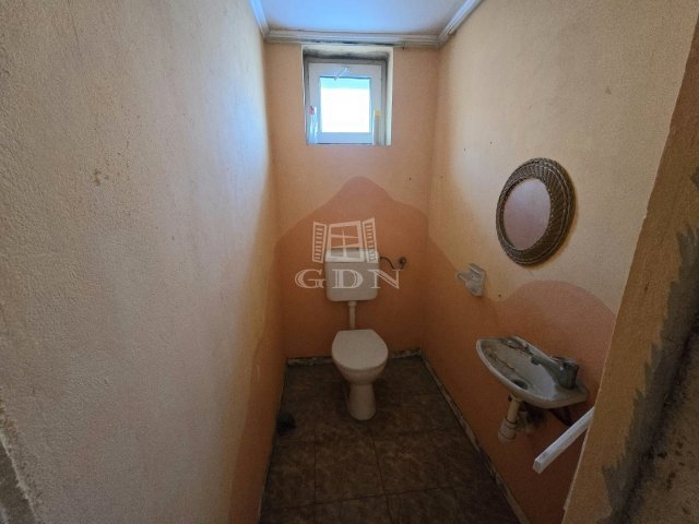 Eladó családi ház, Vaskúton 27.5 M Ft, 3 szobás