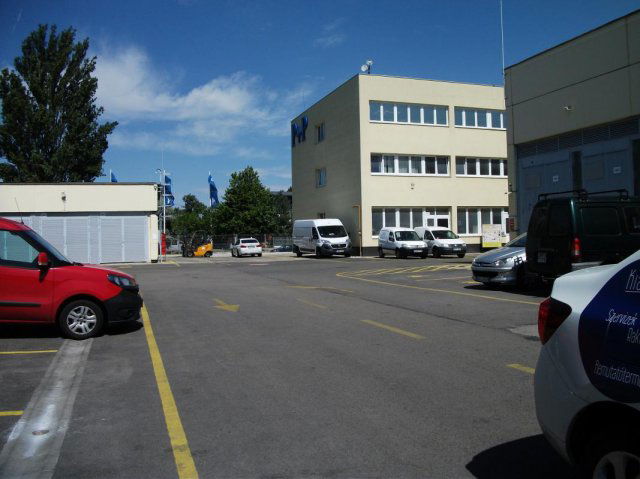 Kiadó iroda, Budapesten, IV. kerületben 354 E Ft / hó, 1 szobás