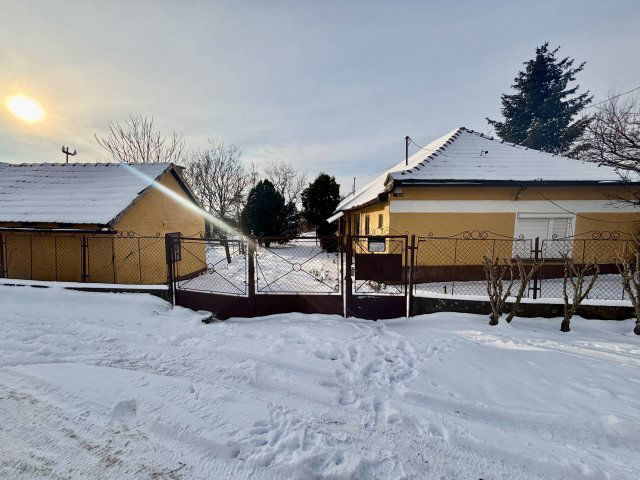 Eladó családi ház, Tarcalon 9.999 M Ft, 5 szobás