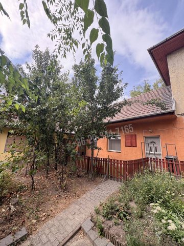 Eladó téglalakás, Vácon, Szent Miklós téren 55.7 M Ft