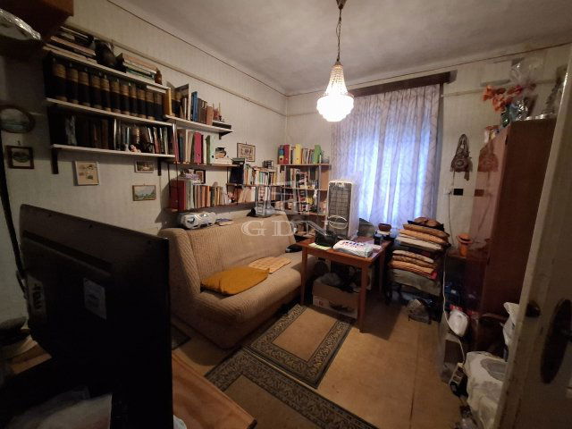 Eladó családi ház, Budapesten, XVIII. kerületben 65 M Ft