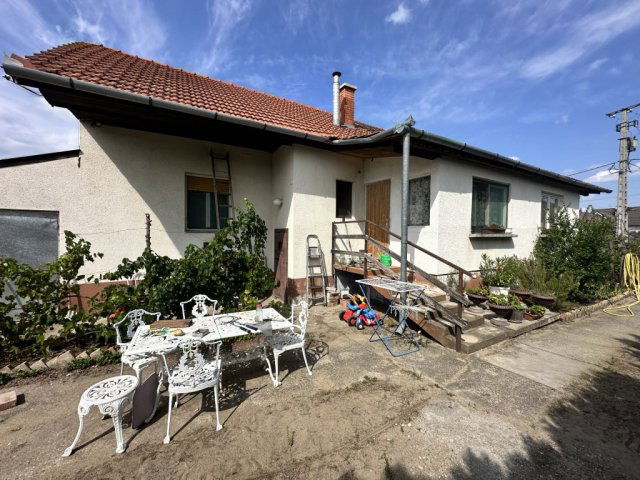 Eladó családi ház, Csévharaszton 52.5 M Ft, 3 szobás