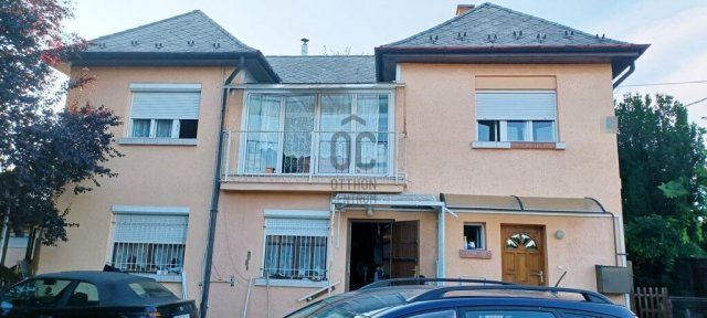 Eladó családi ház, Gödöllőn 123 M Ft, 4 szobás