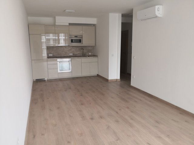 Kiadó téglalakás, albérlet, XIII. kerületben, Taksony utcában