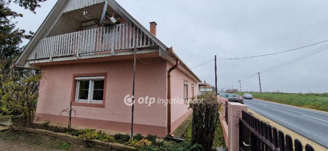 Eladó családi ház, Somogyváron 27 M Ft, 2+1 szobás