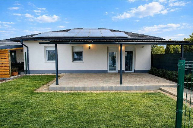 Eladó sorház, Toronyon 69.9 M Ft, 2 szobás / költözzbe.hu