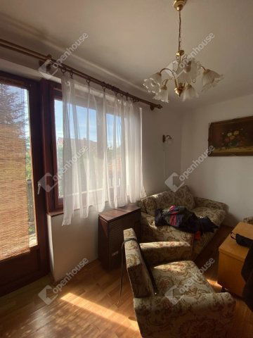 Eladó családi ház, Pápán 48 M Ft, 4 szobás