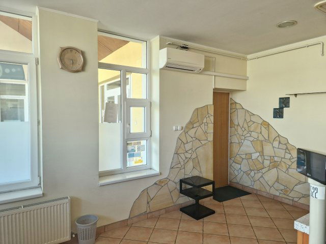 Eladó ipari ingatlan, Budapesten, XVIII. kerületben 88 M Ft