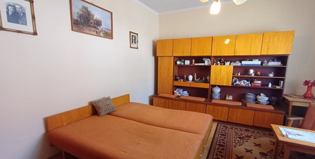 Eladó családi ház, Siklóson 30 M Ft, 3 szobás