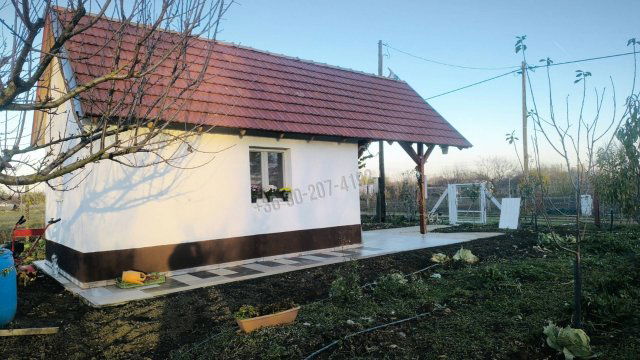 Eladó nyaraló, Újszentivánon 20.5 M Ft, 1 szobás