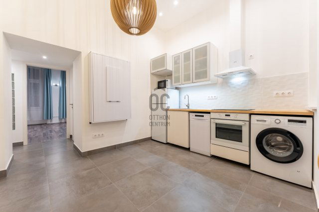 Eladó téglalakás, Budapesten, VIII. kerületben 86 M Ft, 3 szobás