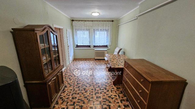 Eladó családi ház, Mezőkövesden 38 M Ft, 3 szobás