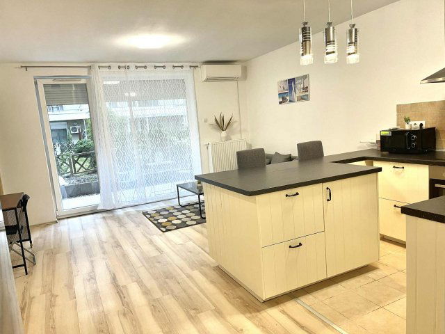 Kiadó téglalakás, albérlet, IX. kerületben, Nádasdy utcában