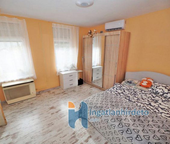 Eladó téglalakás, Budapesten, IV. kerületben 45 M Ft, 1 szobás
