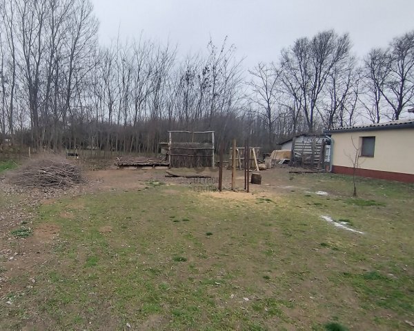 Eladó családi ház, Nagykőrösön 26.5 M Ft, 3 szobás