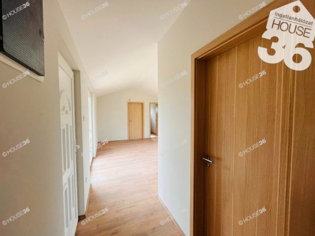 Eladó családi ház, Kecskeméten 39.9 M Ft, 3 szobás