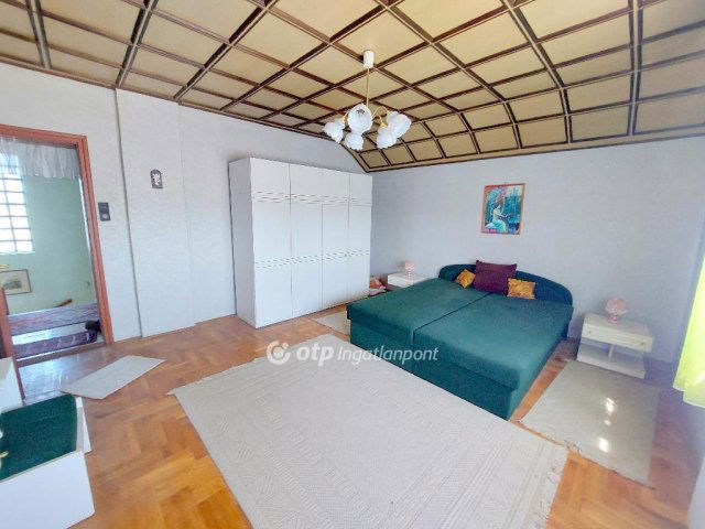 Eladó családi ház, Miskén 33.5 M Ft, 4+2 szobás