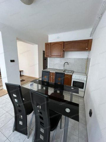 Kiadó téglalakás, albérlet, Kecskeméten 169 E Ft / hó